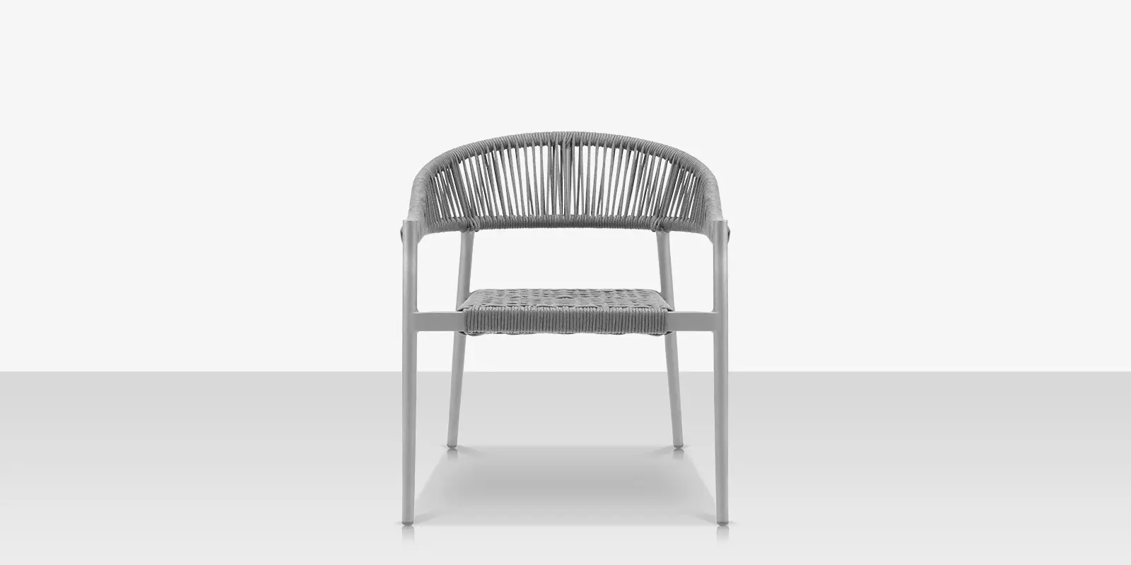 01_skye_frame_club_chair_light_gray_front.webp