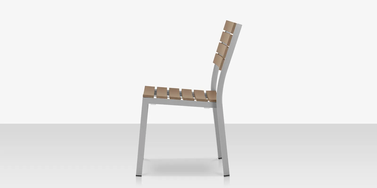 vienna_dining_armlesschair_kessler_silver_teak_side.webp