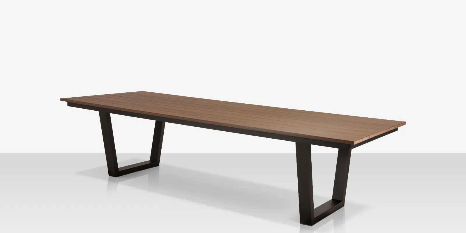 02_bosca_table_with_composite_wood_U_base_angle.webp