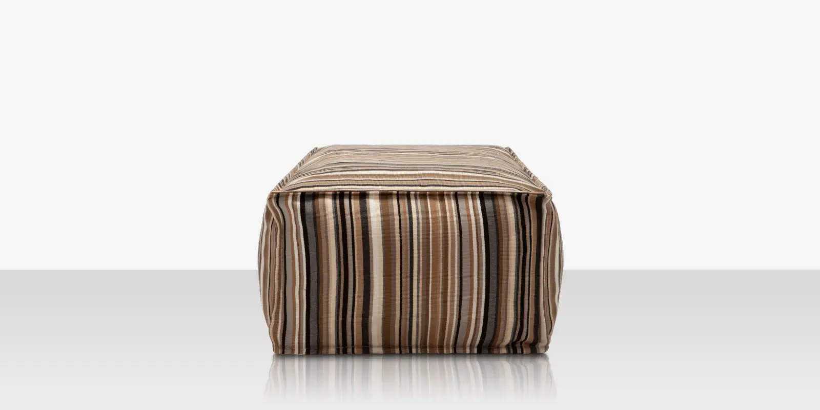 cashbah_poof_01_side.webp