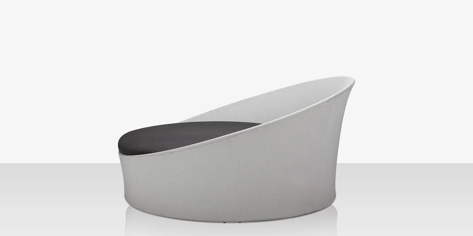 aqua-daybed-side.webp