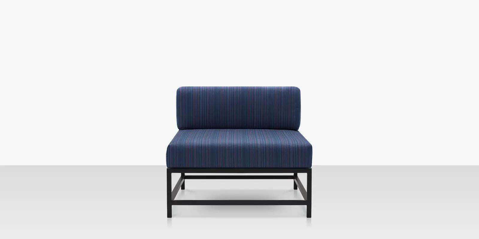 delano-armless-front.webp