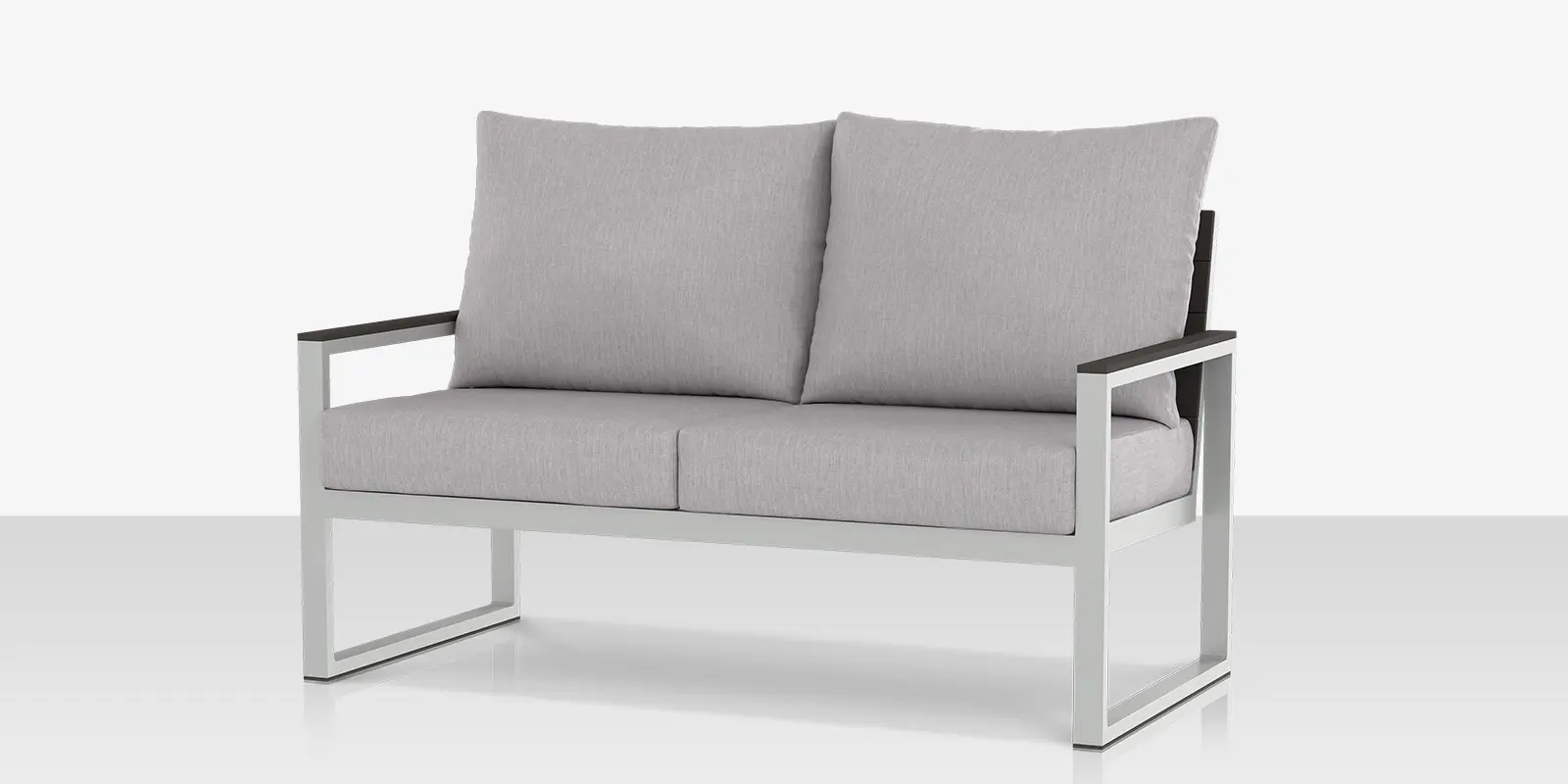 Modera Loveseat