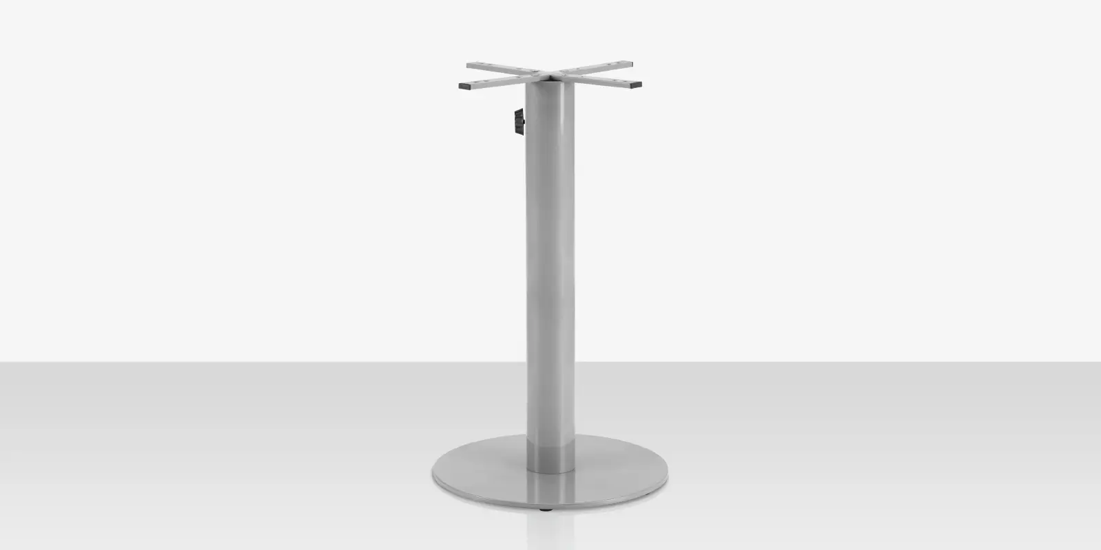 Verona Large Round Bar Pole with Umbrella Option